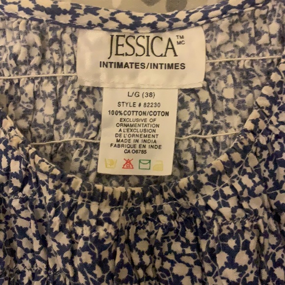 Ditsy blouse - Picture 4 of 5